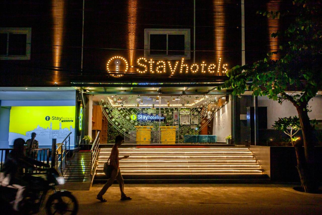 Hotel Istay Hitec Hyderabad Bagian luar foto